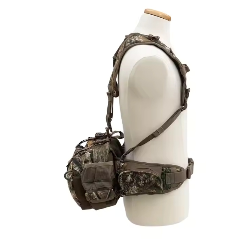 Durable outdoor gear with zipper closure